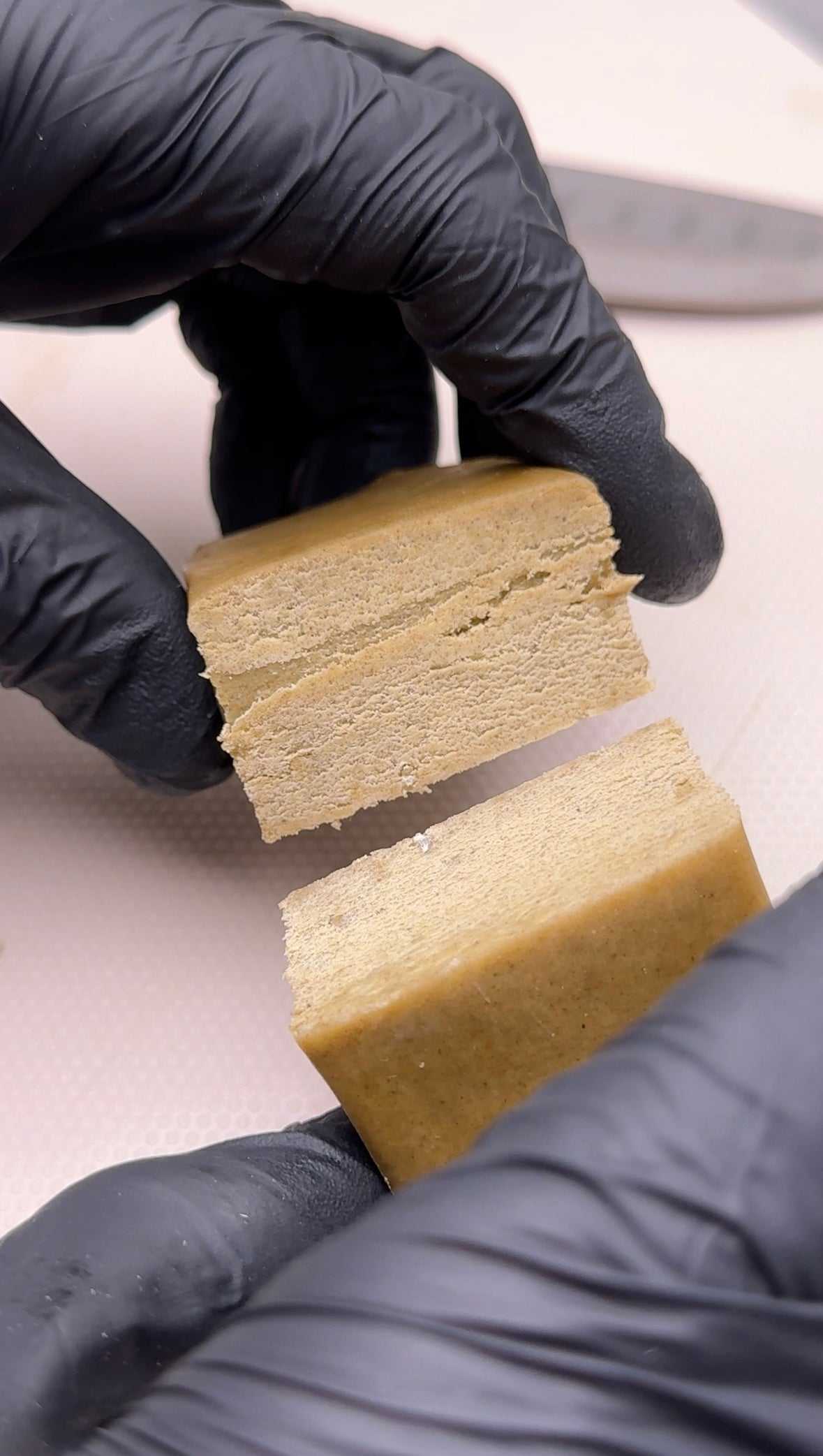 static mango - cbd - cannabis light - erba legale - premium - indoor - top quality - hashish